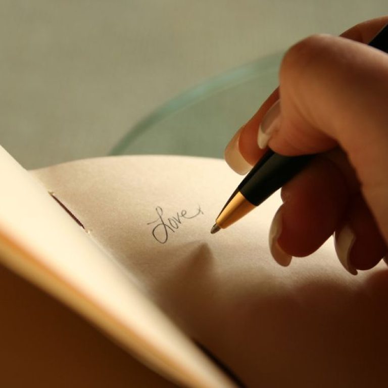 Mindful journaling workshop at My Healing Suite, National Harbor, MD—writing “Love” for self-reflection and healing
